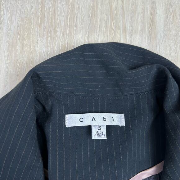 Cabi Black #601 Pinstripe Ruched Collar Fitted Preppy Career Blazer Jacket 6 - Picture 11 of 13
